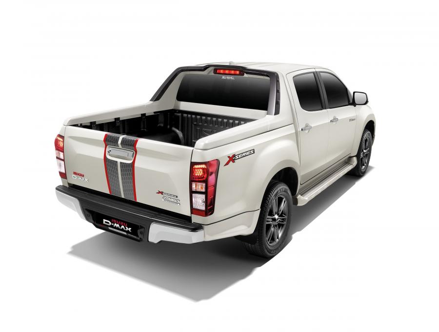  Isuzu D-Max V-Cross X-Series 2018 года  (MY) (фото 2 из 8)